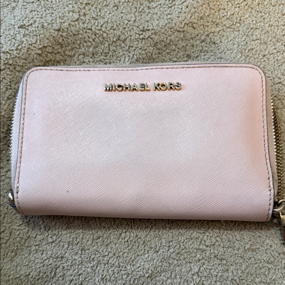 Michael Kors Blush Pink Zip Wallet